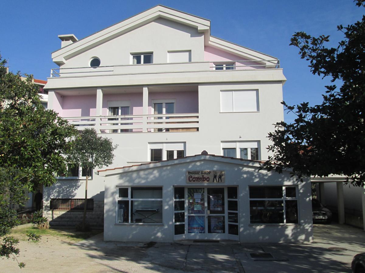Apartments Nina Zara Esterno foto
